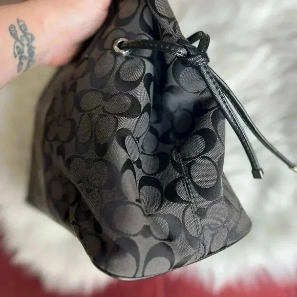 Coach F24882 Black Signature Python Print Stripe Tote Bag Large Shoulder Handbag - Picture 6 of 12